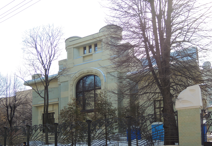 Особняк А. И. Дерожинской)